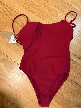 Ribbed Red One-Shoulder Lace-Up Side One-Piece Swimsuit